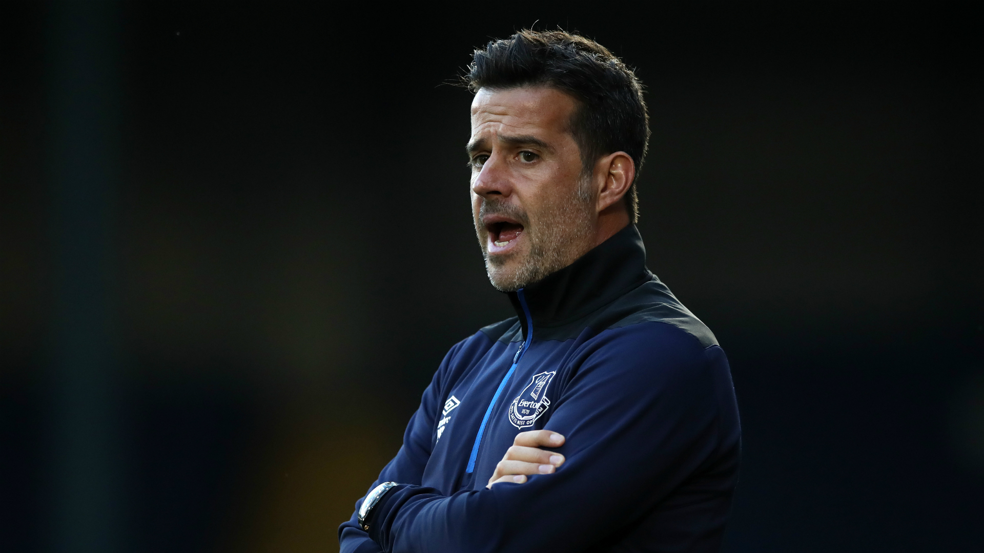 对如尼古拉 对如尼古拉